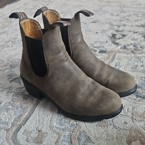 Blundstone Brown Heeled Boots